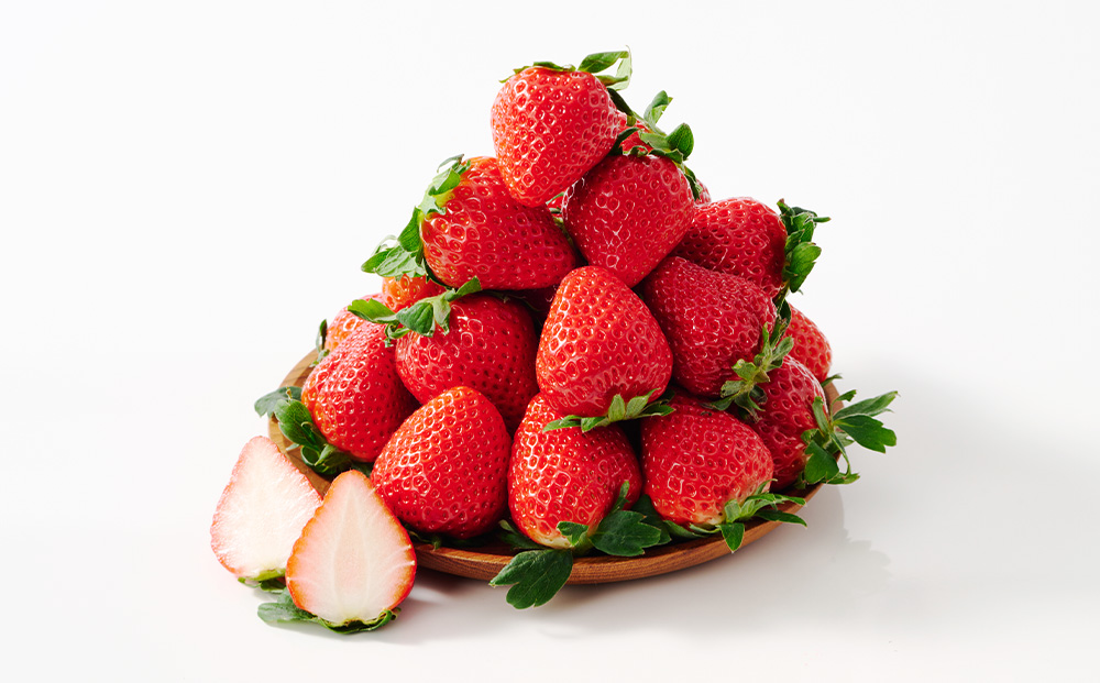 【先行受付 令和8年1月より発送開始】香月さんちのいちご(さがほのか)280g×4パック 【いちご イチゴ 苺 さがほのか 大玉 大粒フルーツ 果物  数量限定 香月農園 佐賀県産】(H017116)