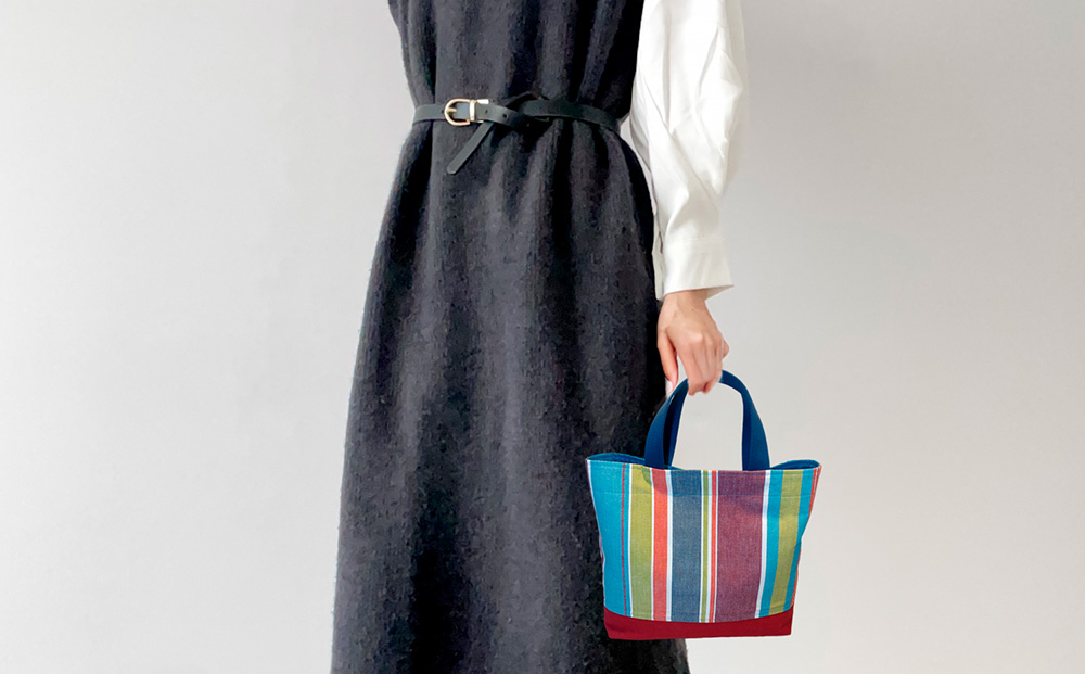 手作りトートバックC(ストライプ柄に赤ハンプ)【手作り 手提げ サブバック ハンドメイド ポケット付 1点もの 人生の楽園】K023062