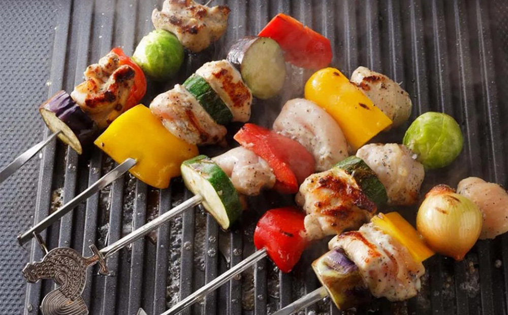 佐賀県産みつせ鶏 焼き三昧(5種)【焼き鳥 酒の肴 居酒屋 おつまみ 飲み会 塩焼 柚子胡椒焼き 黒胡椒焼き 七味焼き 塩こうじ漬け 低脂質 ヘルシー 旨味成分 柔らか 歯ごたえ】K059045