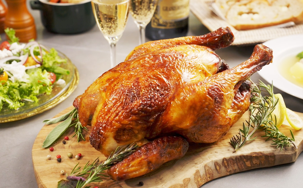 佐賀県産みつせ鶏 丸焼きロースト 1羽【丸鶏 簡単 レンチン ジューシー ローストチキン クリスマス パーティー イベント ダッチオーブン 低脂質 ヘルシー 旨味成分 柔らか 歯ごたえ】K059043