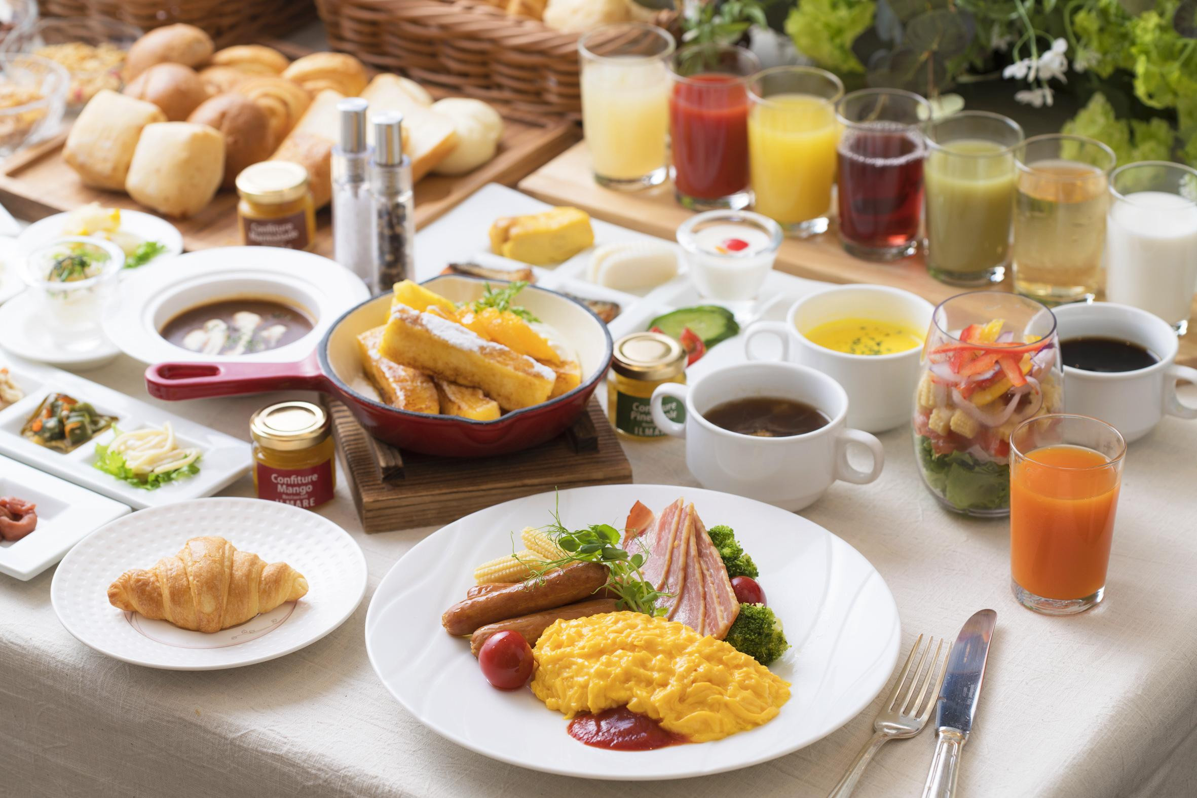 【弓張の丘ホテル】平休日1泊2食付 ペア宿泊券《ツイン》