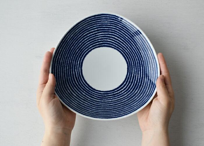 【AB399】【波佐見焼】φ２０.５×３.５cm多用皿５枚組藍染駒筋 【西海陶器】 ５　32564