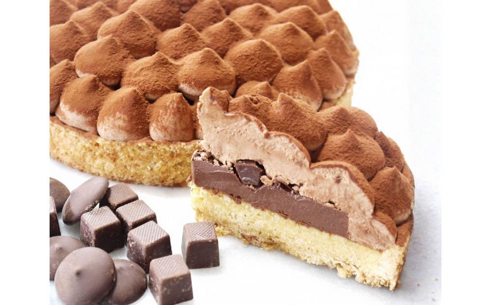  平戸産全粒粉小麦の5層 リッチ チョコタルト 1ホール(12cm・2～4人用) 長崎県/心優-CotoyuSweets-