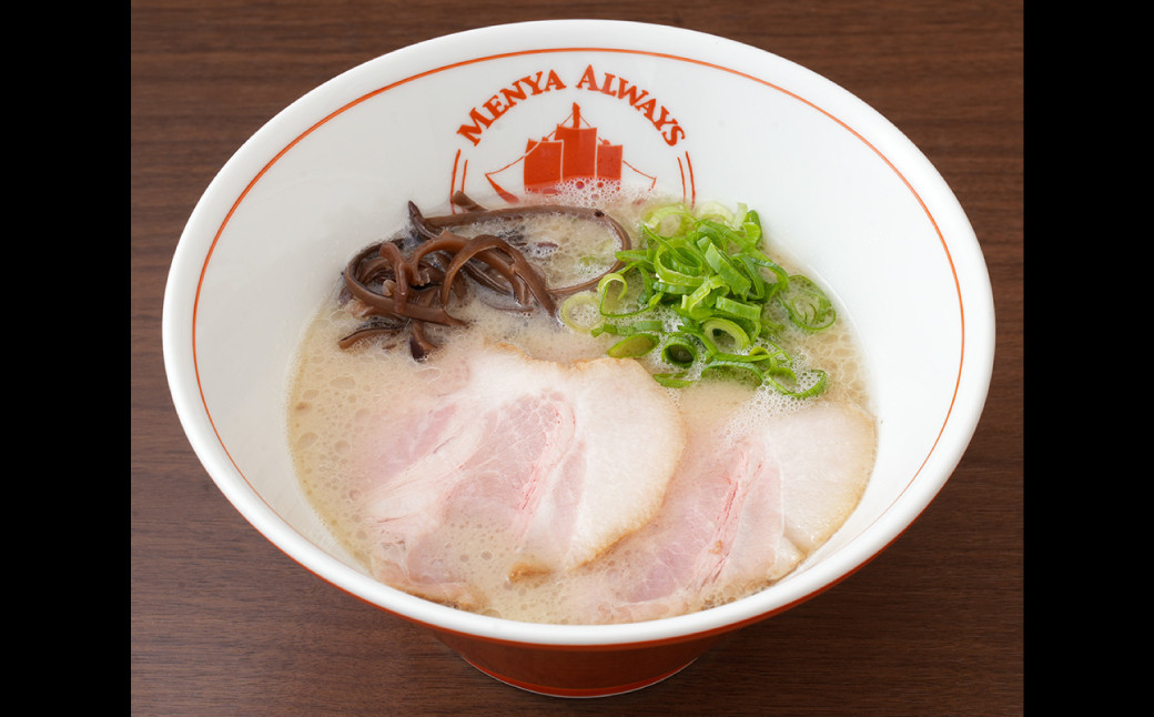 【全3回定期便】とんこつラーメン 4食分  3種類 計12食 ／ ラーメン とんこつ レモンとんこつ つけ麺 生麺