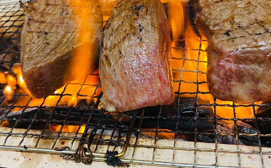 出島ばらいろサーロインステーキ×2枚 ＆ あぶり焼きのセット ／ 長崎和牛 お肉 肉 牛肉 化粧箱入り ステーキ サーロイン 炙り 霜降り 和牛 国産 長崎県 長崎市