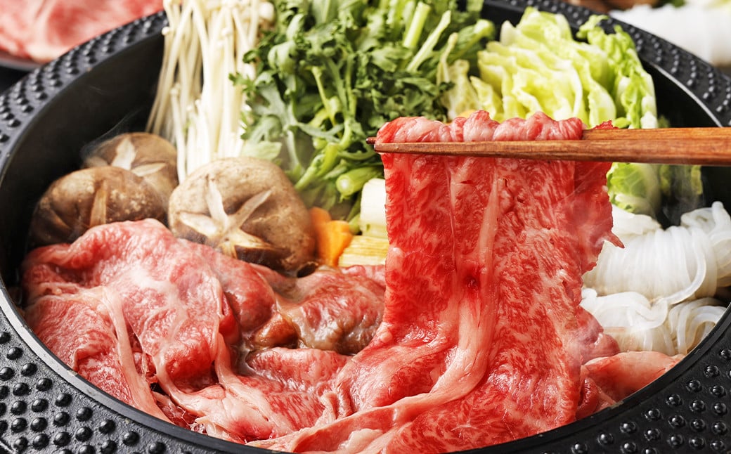 【全12回定期便】長崎和牛 肩ロース スライス 計8.4kg (700g×12回) ／ 和牛 牛肉 牛 お肉 国産 ロース すき焼き しゃぶしゃぶ 肉のマルシン 長崎県 長崎市