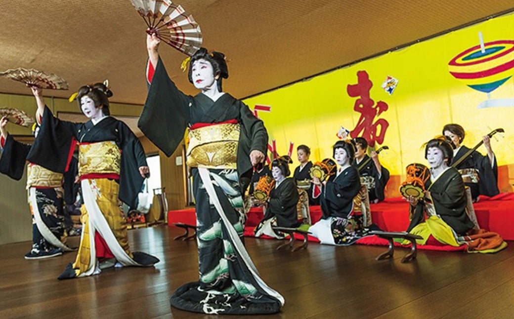 【長崎ツアー】 長崎市 後から選べる旅行 Webカタログで使える 「旅行クーポン」 30,000円分 日本新三大夜景と異国情緒の街長崎を満喫！ ／ 旅行クーポン券 旅行チケット 宿泊券 飲食券 食事券 体験サ－ビス券 チケット 利用券 券