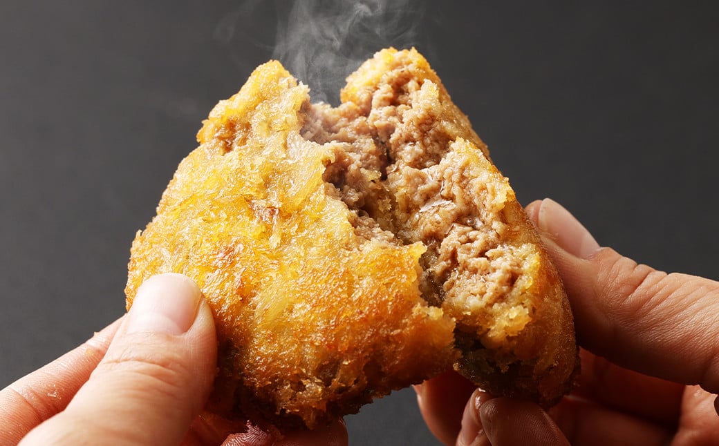 【全12回定期便】長崎和牛 出島ばらいろ入り お肉屋さんの特製 メンチカツ 80g×12個 計144個 ／ 惣菜 お惣菜 晩御飯 揚げ物 冷凍 冷凍食品 おかず 加工品 長崎県 長崎市