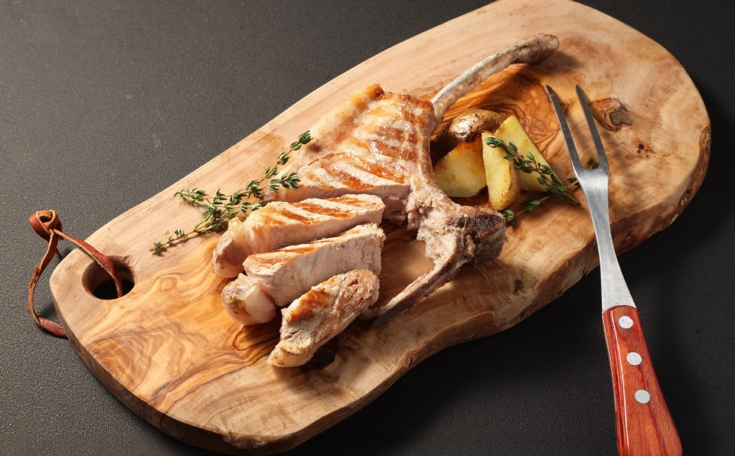 【全12回定期便】長崎県産「競り美豚」トマホーク ロースステーキ 計600g (300g×2) ／ 競美豚 競り美豚 肉 お肉 豚肉 国産 肉のマルシン 長崎県 長崎市