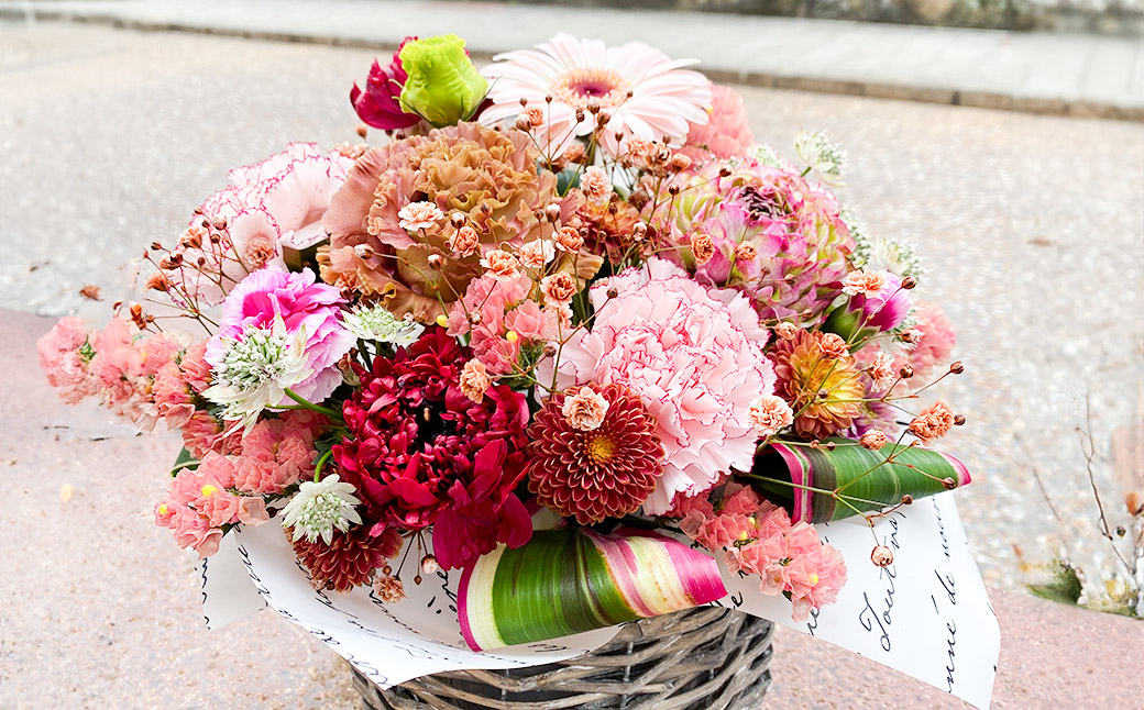 おまかせフラワーアレンジメント 【M】 ／ 花 お花 ギフト フラワー 記念 お祝い