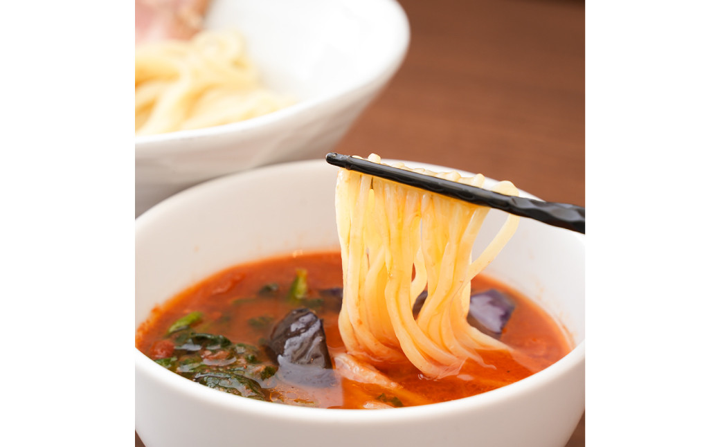 【全3回定期便】トマトつけ麺 4食セット ／ 自家製生麺 つけ麺 スープ付き トマト 麺 つけめん 冷凍 ラーメン 長崎県 長崎市