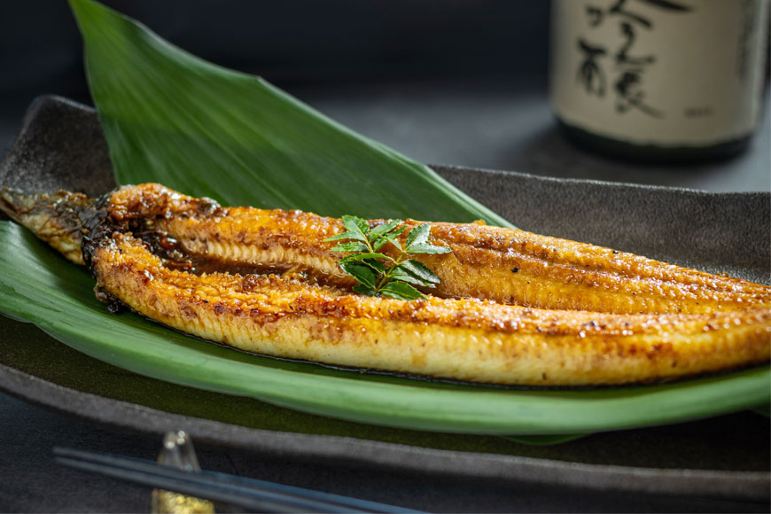 AF116【国産・数量限定】職人の本格炭火手焼きうなぎ4尾約600g【随時発送】