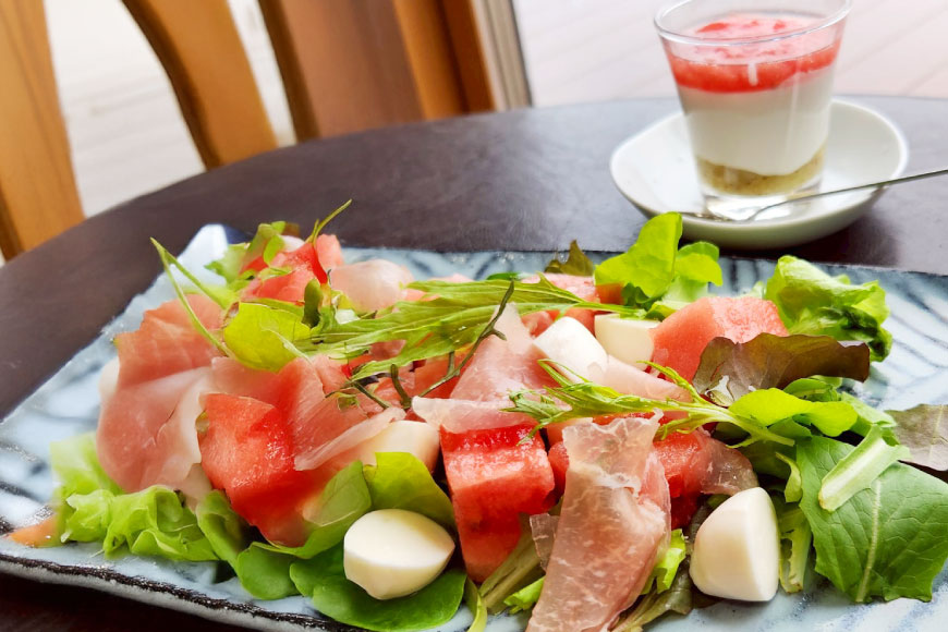 AJ461 【令和8年度出荷分】 Farm honda 小玉スイカ 2玉 計5kg [ 先行予約 数量限定 小玉 スイカ 西瓜 フルーツ 果物 長崎 長崎県 島原市 ]