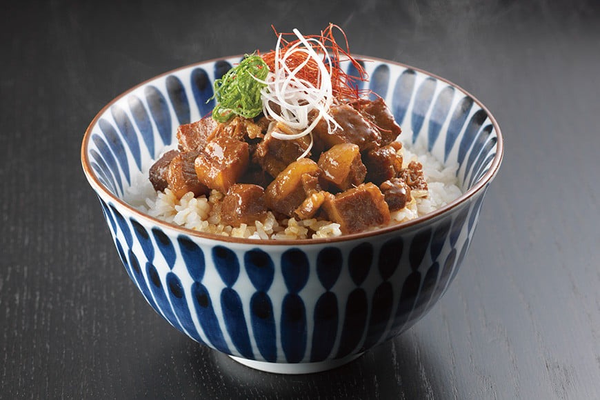 BJ112 岩崎本舗 【12回定期便】長崎角煮まんじゅう 10個入 (袋)・大とろ角煮まんじゅう 10個入 (袋)・角煮まぶし 10袋 [長崎県 島原市]