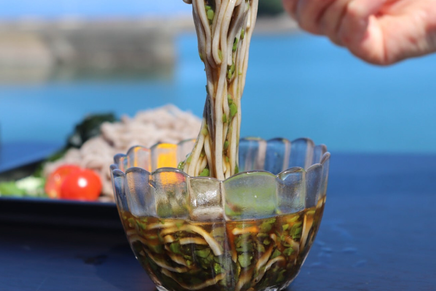 AJ654 めかぶ 有明海産 無添加めかぶとろろ 250g×5パック 定期便 3回 隔月 [ きざみめかぶ とろろ わかめ 海藻 無添加 冷凍 小分け チューブ ご飯のお供 中田水産 長崎県 島原市 ] 