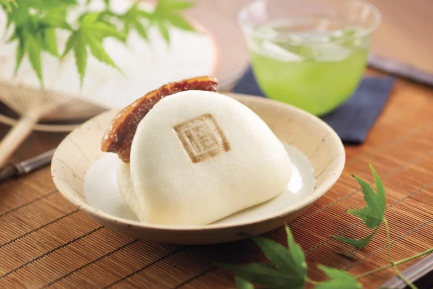 BJ008 岩崎本舗 【6回定期便】長崎角煮まんじゅう 8個入 (袋)  [長崎県 島原市]