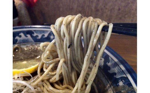 島原伝統製造 手延べ黒ゴマ麺