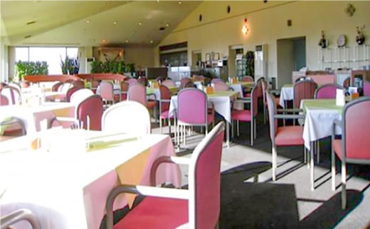 【 ニューコース 】 平日 ゴルフ プレー券 ( 1名様分 ) / 平日 カントリー スポーツ 1名様 長崎 / 大村市 / 大村湾カントリー倶楽部[ACAY002]