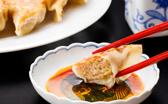 SPF豚「芳寿豚」餃子 計72個（18個×4袋）/ 餃子 ぎょうざ ギョウザ ギョーザ 焼餃子 水餃子 冷凍 惣菜 / 大村市 / かとりストアー [ACAN120]