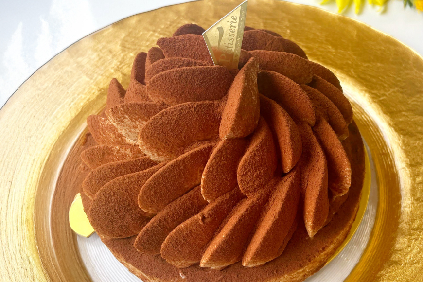 チョコ ケーキ タルト 3種 ティラミス リッチチョコタルト ガトーショコラ 各回1ホール 3回 定期便 総計3ホール [心優-Cotoyu Sweets- 長崎県 平戸市 hr42bjo490151] チョコレート スイーツ ご褒美 誕生日