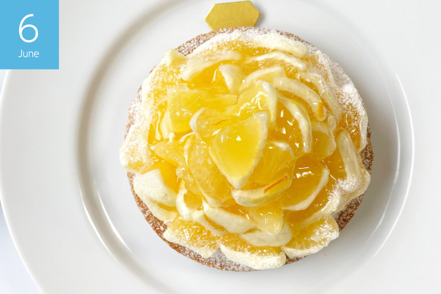 タルト 夏タルトA 1ホール 12cm 3回 定期便 夏香 白桃 マンゴー [心優-Cotoyu sweets- 長崎県 平戸市 hr42bjo490184] スイーツ フルーツ ケーキ 果物 ギフト 誕生日