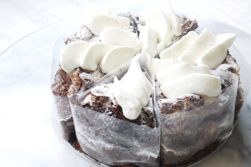 チョコ ケーキ タルト 3種 ティラミス リッチチョコタルト ガトーショコラ 各回1ホール 3回 定期便 総計3ホール [心優-Cotoyu Sweets- 長崎県 平戸市 hr42bjo490151] チョコレート スイーツ ご褒美 誕生日