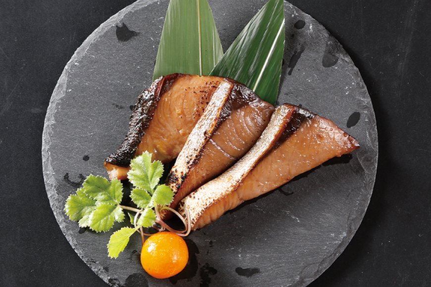 魚 干物 干物 5種 セット 12回 定期便 [マルイ水産商事 長崎県 平戸市 hr42bgy420377] 干物 ひもの みりん干し 開き サバ アジ カマス イワシ ブリ ギフト 生月島