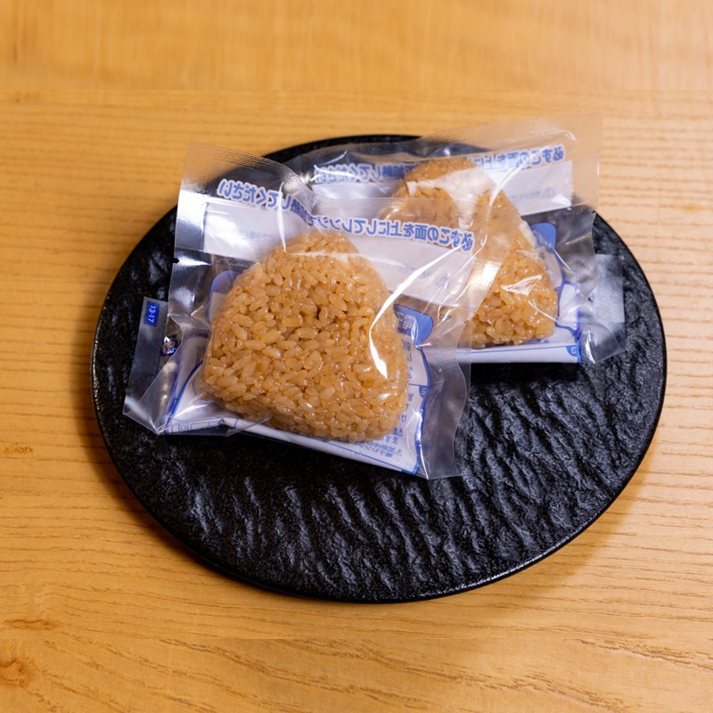 うなぎ割烹 和(なごみ)自慢のうなぎのおむすび(10個) ( 鰻 国産 うなぎ うなぎのおむすび 時短料理 送料無料 松浦市 )【B7-044】