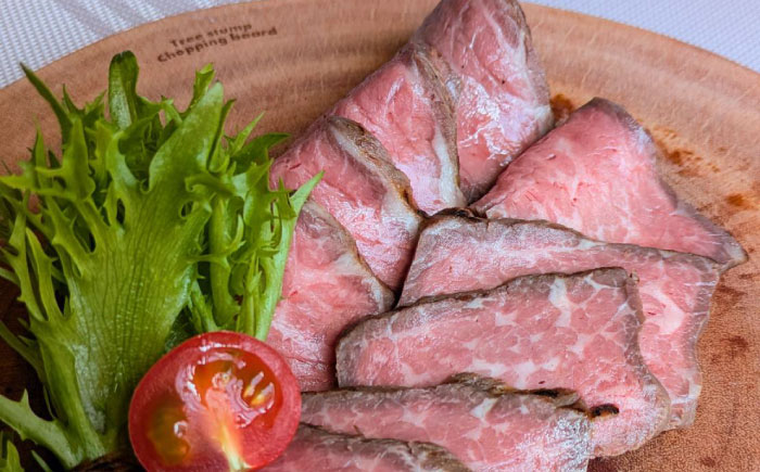 【全6回定期便】壱岐牛 ローストビーフ（牝）300g ≪壱岐市≫【こやま牧場】 冷凍配送 贅沢 肉 雌牛 ギフト用 高級 [JGG004] 200000 200000円 20万円