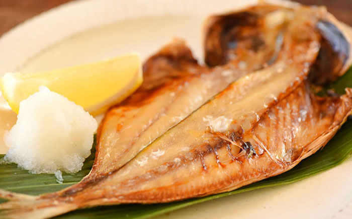 【訳あり】あじの開き（3枚×3袋）《壱岐市》【壱岐美食企画】[JBU024] アジ 鯵 ひもの 干物 魚 海鮮 魚介 和食 [JBU024]