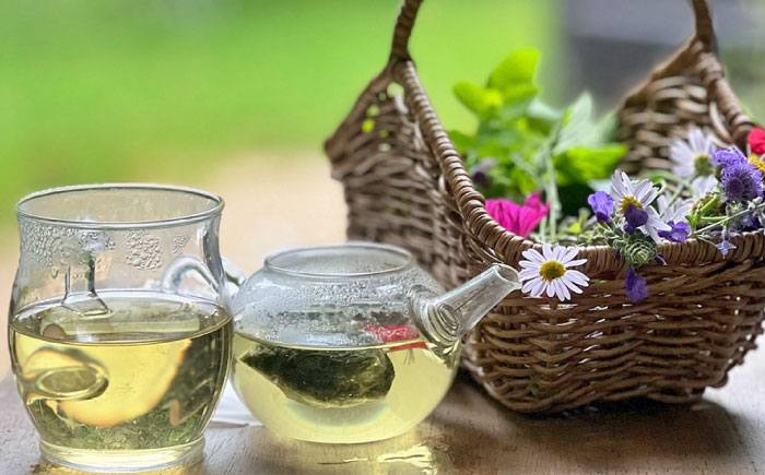 【全4回定期便】壱岐島の四季折々の恵み「旬摘みフラワーティー」アソート6パック《壱岐市》【Island Kiss Innocent】 [JGJ004]