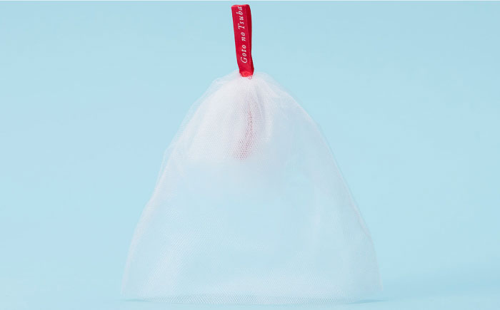 【リボン付き】椿酵母せっけん 110g・3個セット 美容 スキンケア 洗顔 五島市/五島の椿 [PEG036]