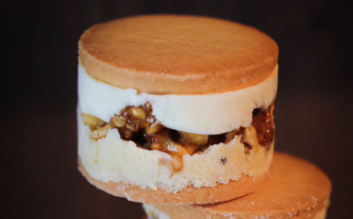 【全3回定期便】波止場の安納芋のバターサンド 五島市/波止場パーラァ [PGI002]