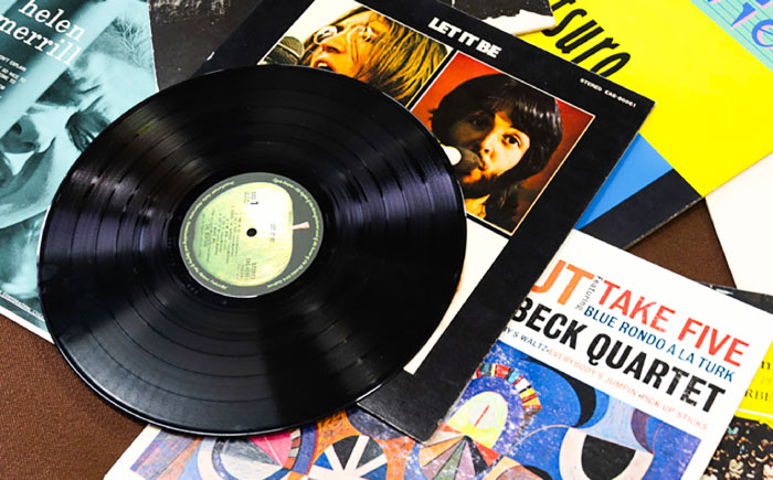 オリジナルTシャツ半袖 レコード柄（黒） LLサイズ ＜音浴博物館＞ [CBH004]