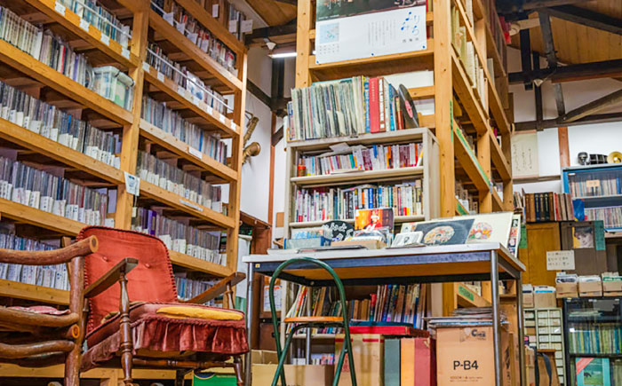 オリジナルTシャツ半袖 レコード柄（白） Mサイズ ＜音浴博物館＞ [CBH006]