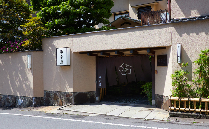 【6回定期便】【高島屋選定品】＜料亭坂本屋＞角煮めし10個入り＜高島屋＞ [CFQ089]