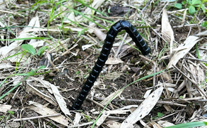 鍛造ペグ 20cm 6本セット / キャンプ キャンプ用品 ペグ キャンプ場 アウトドア用品 / 南島原市 / 重光刃物鍛造工場 [SEJ015]