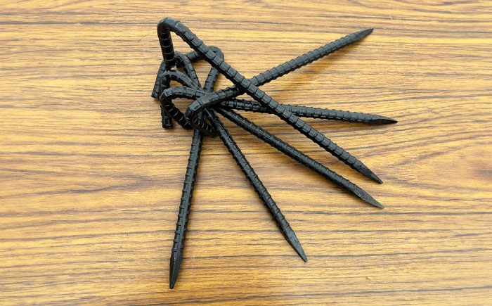 鍛造ペグ 20cm 6本セット / キャンプ キャンプ用品 ペグ キャンプ場 アウトドア用品 / 南島原市 / 重光刃物鍛造工場 [SEJ015]