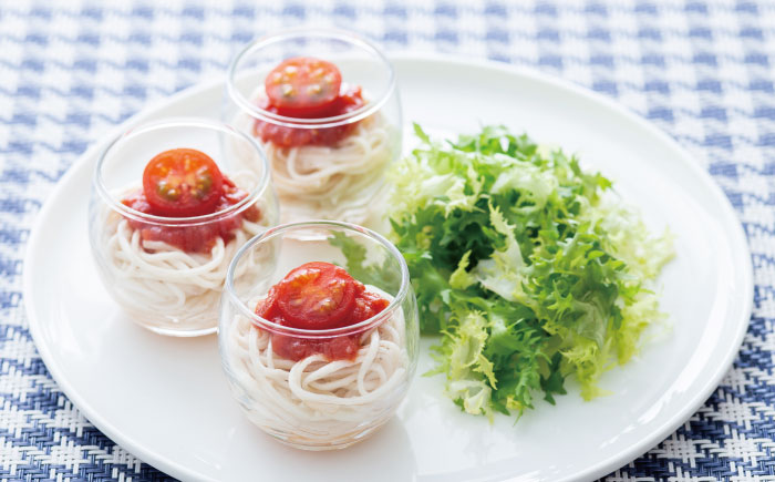 手延べ 白ごま 素麺 あごだし スープ 付 200g / 麺 乾麺 そうめん / 南島原市 / のうち製麺 [SAF014]