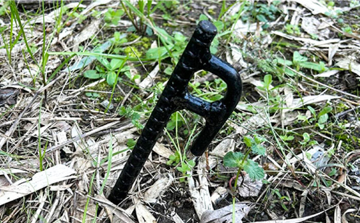 鍛造ペグ 30cm 6本セット / キャンプ キャンプ用品 ペグ キャンプ場 アウトドア用品 / 南島原市 / 重光刃物鍛造工場 [SEJ019]