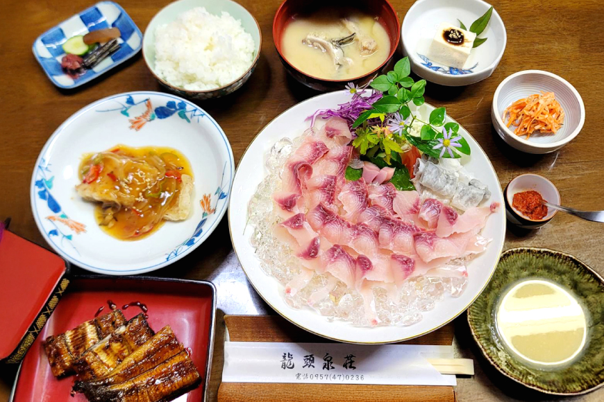 お食事券 チケット 【川魚料理】田中屋(龍頭泉荘) お食事券 10,000円分 [田中屋(龍頭泉荘) 長崎県 東彼杵町 hs42bag680000] 川魚料理 お食事券 チケット 田中屋(龍頭泉荘)
