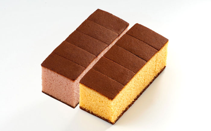 幸せのカステラ0.3号 2本セット（プレーン・いちご）【長崎心泉堂】[OBS012] / カステラ かすてら 長崎 プレゼント ギフト 詰め合わせ 和菓子 常温 かすてら 詰め合わせ 高級 贈答 食べ比べ 苺 いちご イチゴ