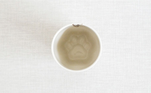 【波佐見焼】陶器 ぶらさがり猫 肉球カップ 3個 3種 〈ミケ・クロ・トラ〉【菊祥陶器】 [OAQ010]
