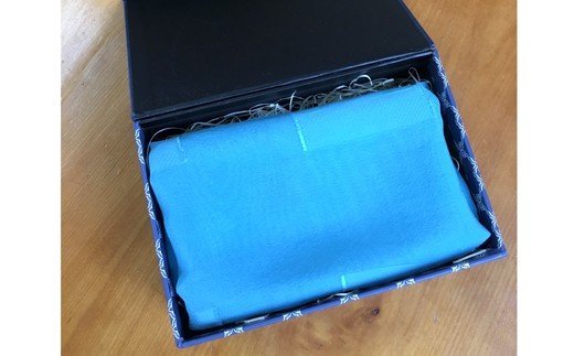 八代市産 藍の生葉染 シルク 100% スカーフ（シホン）