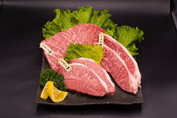 熊本県産 A5等級 和王 希少部位 ステーキ 900g ( ハネシタ / ミスジ / イチボ 各150g×2 ) 牛肉