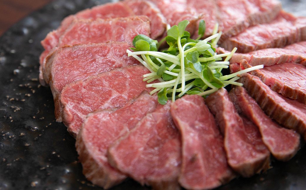 阿蘇 あか牛丼 1個 80g さしみ醤油付き おろしわさび付き 牛肉 あか牛 ローストビーフ