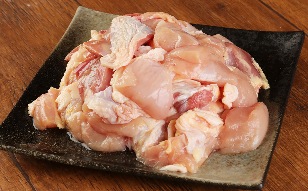 熊本県産 天草大王 バーベキュー用 カット肉 1kg（5〜6人用）もも肉 むね肉 鶏肉 国産 地鶏