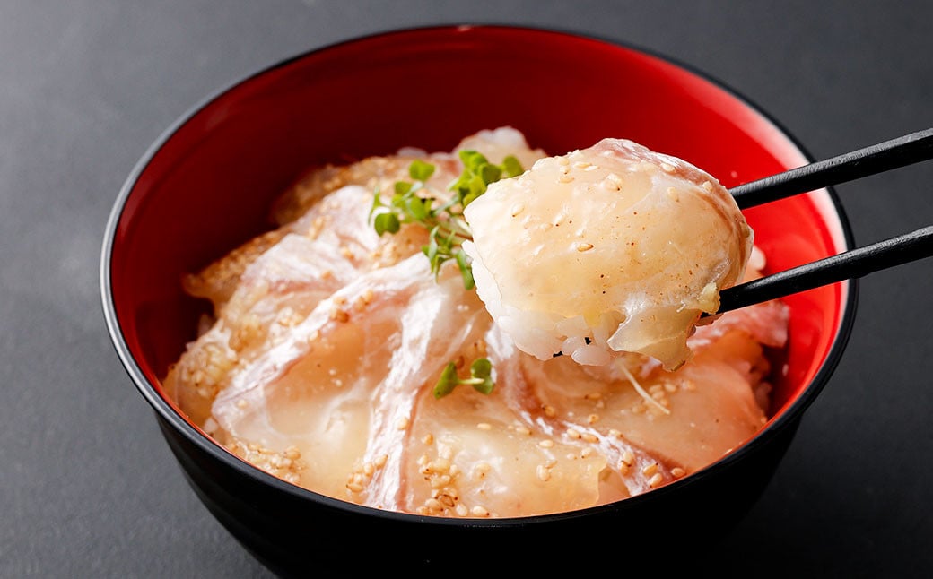 天草の味 食べ比べ3種セット（各2袋 計6袋）あまくさ胡麻あじ・真鯛のづけ・アカモク入り海鮮丼の具 約80g×2袋 約90g×2袋 約75g×2袋 合計約490g 真あじ 真アジ 鯵 真鯛 鯛 アカモク あかもく 冷凍 国産 熊本県 上天草市