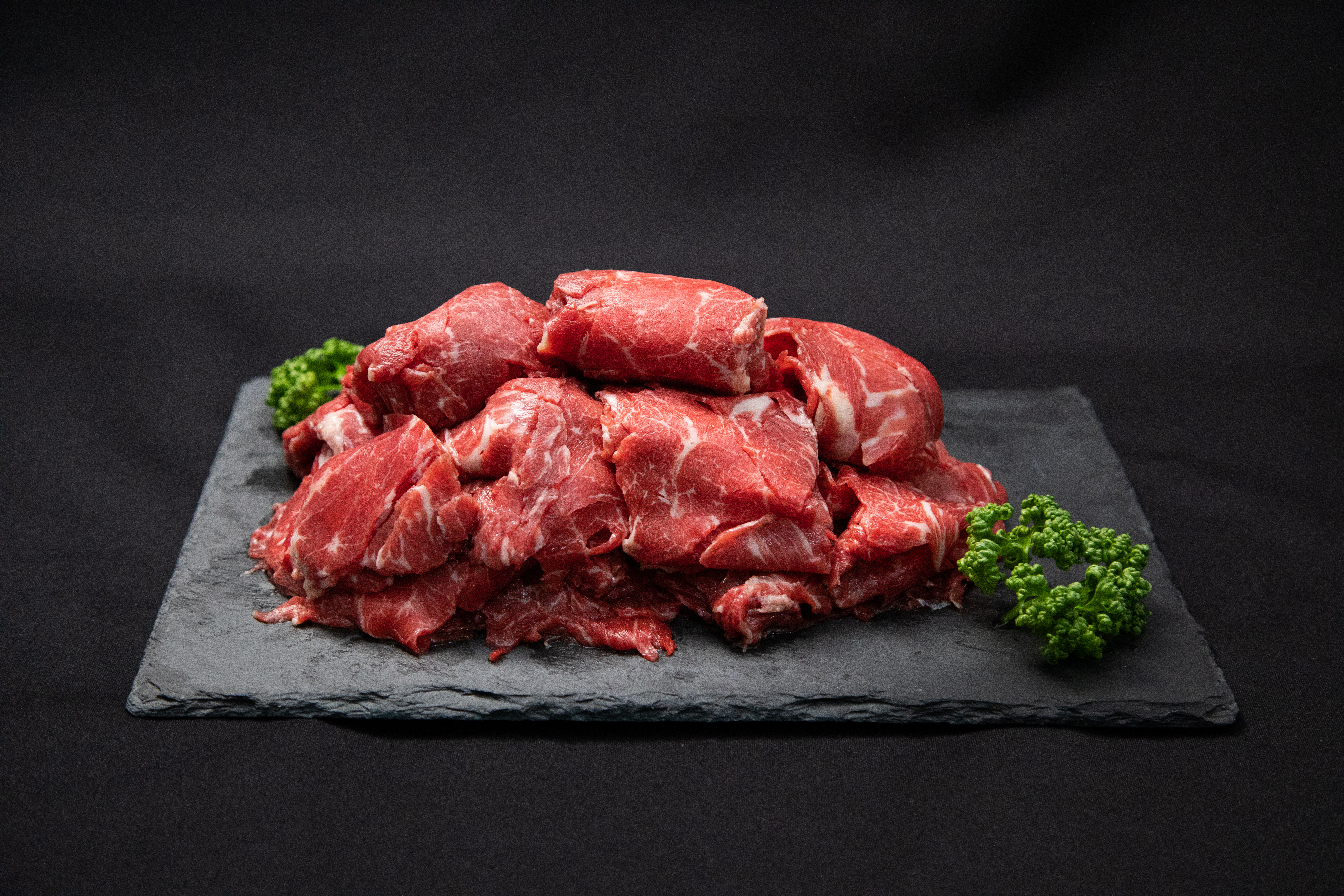 馬凰（ばおう）馬肉 切り落とし 800g（400g×2パック）