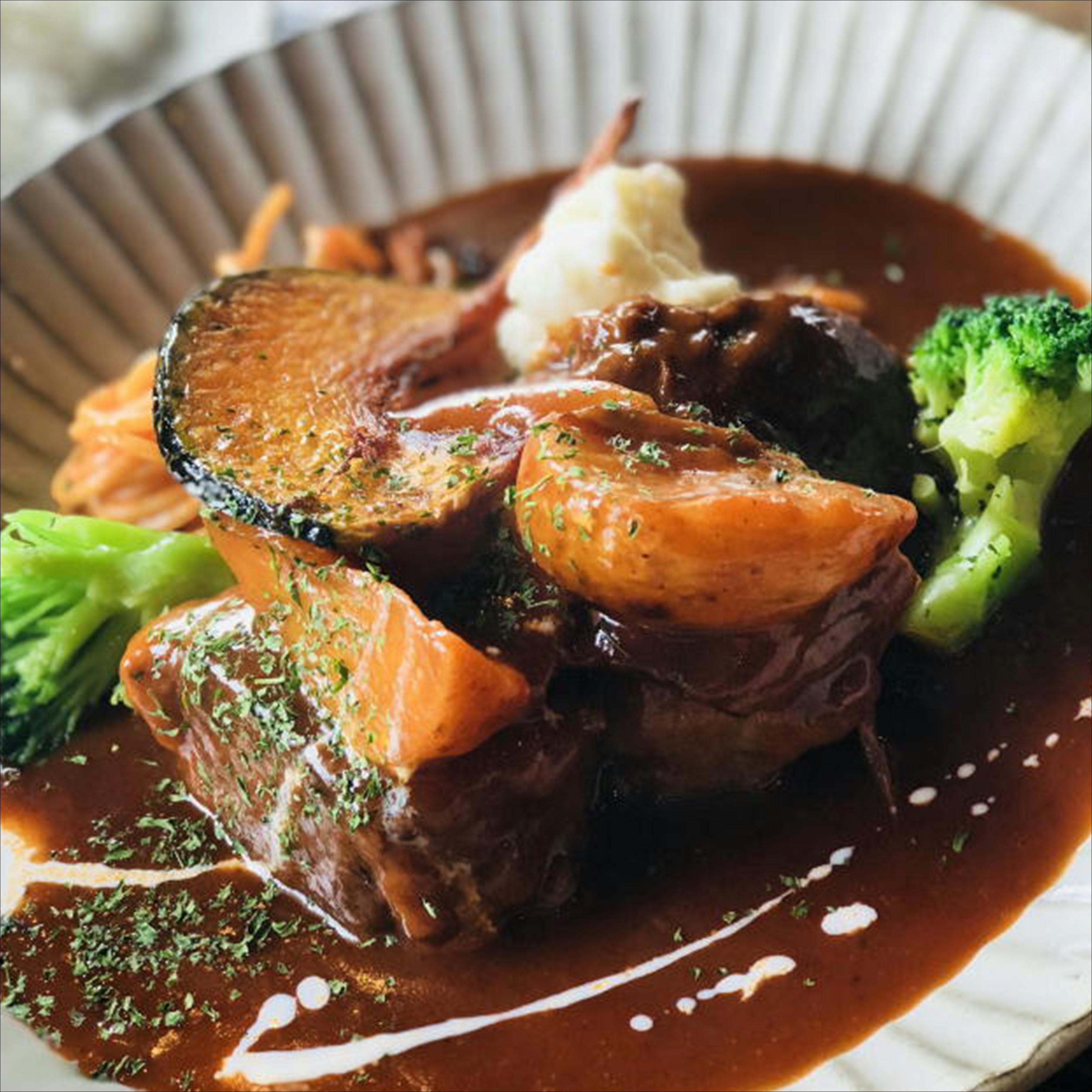 濃厚 手作り デミグラスソース の プレミアム ビーフシチュー 2食セット 計700g（1食350g×2個）
